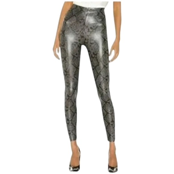 7 FOR‎ ALL MANKIND Leggings Snake Print Faux Leather Pants Grey High Rise Medium - Picture 1 of 12